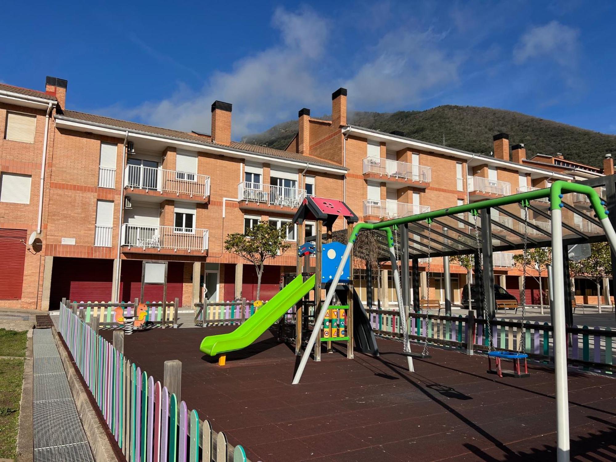 Sant Jordi de Cercs Apartament Reformat Al Bergueda 6P מראה חיצוני תמונה